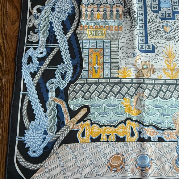 Hermes 90cm silk Scarf "Super Silk Quest" - Picture 6 of 9